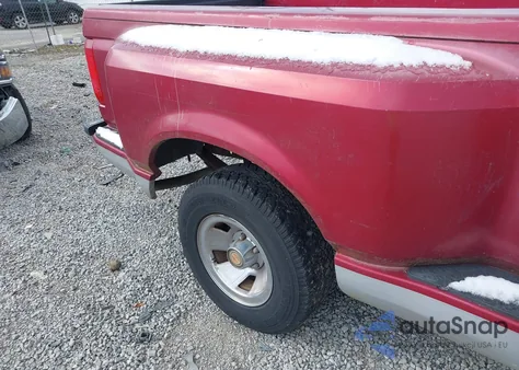 1992 Ford F150 z USA, uszkodzony, nr VIN 1FTDF15N1NKB23862